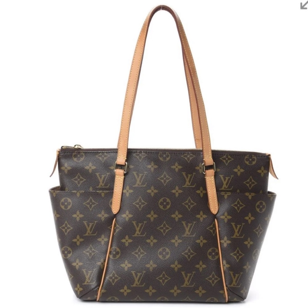 Louis Vuitton Totally Monogram PM tote